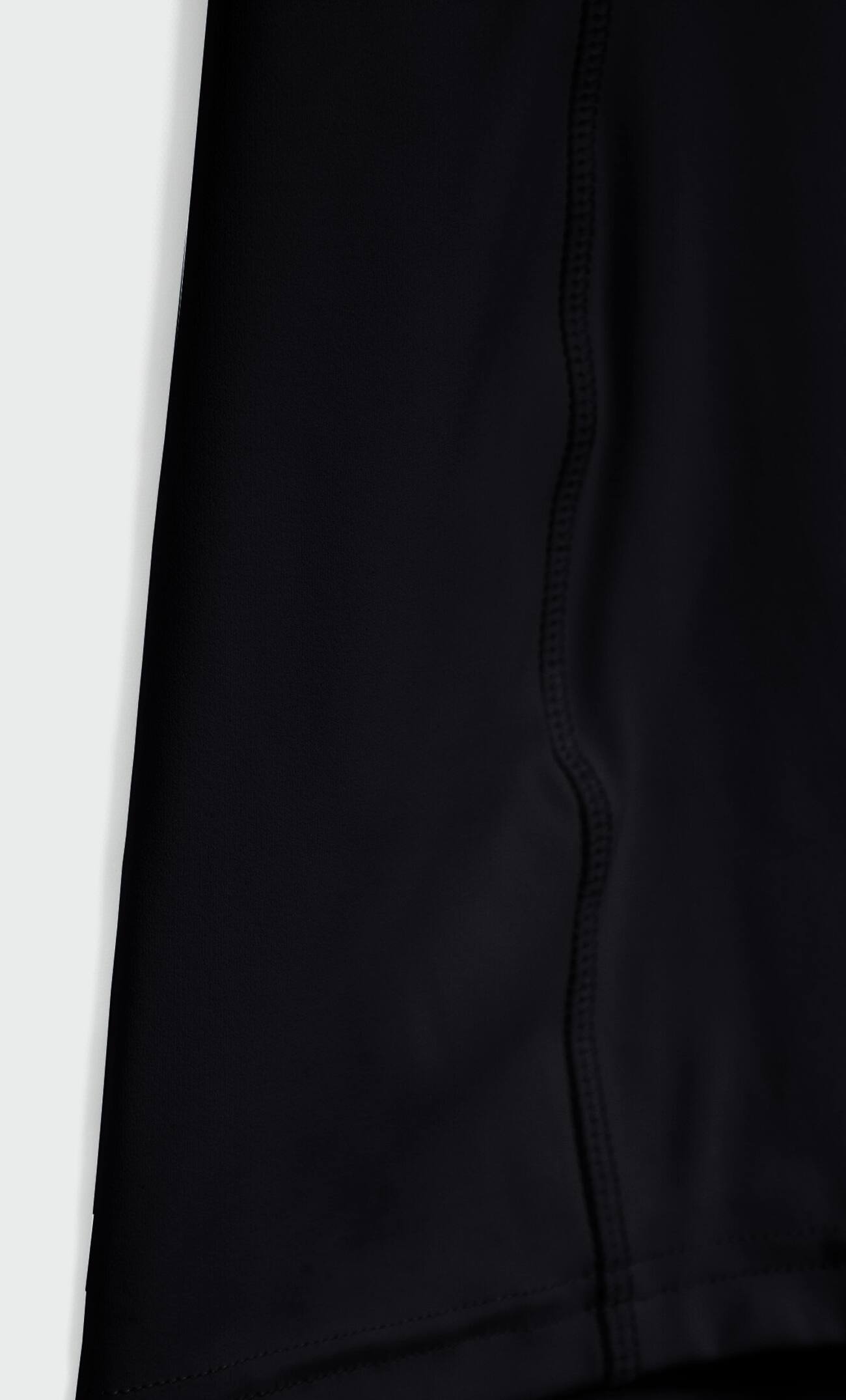 shorts esportivos curtos