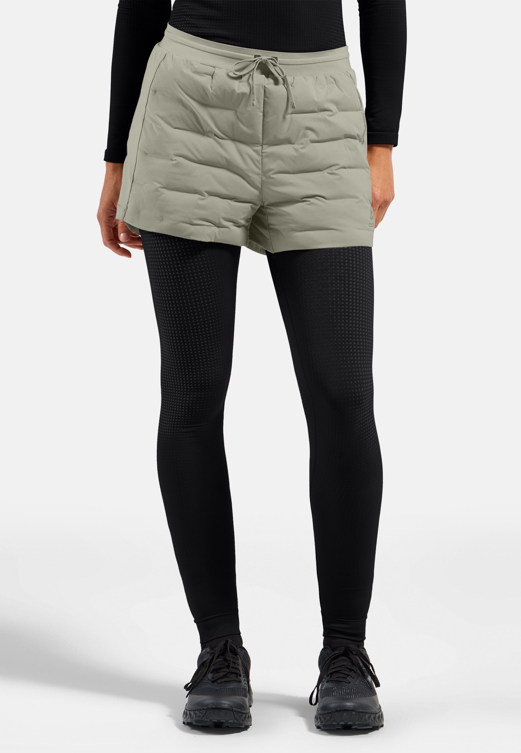 Zeroweight Insulator Shorts in shadow
