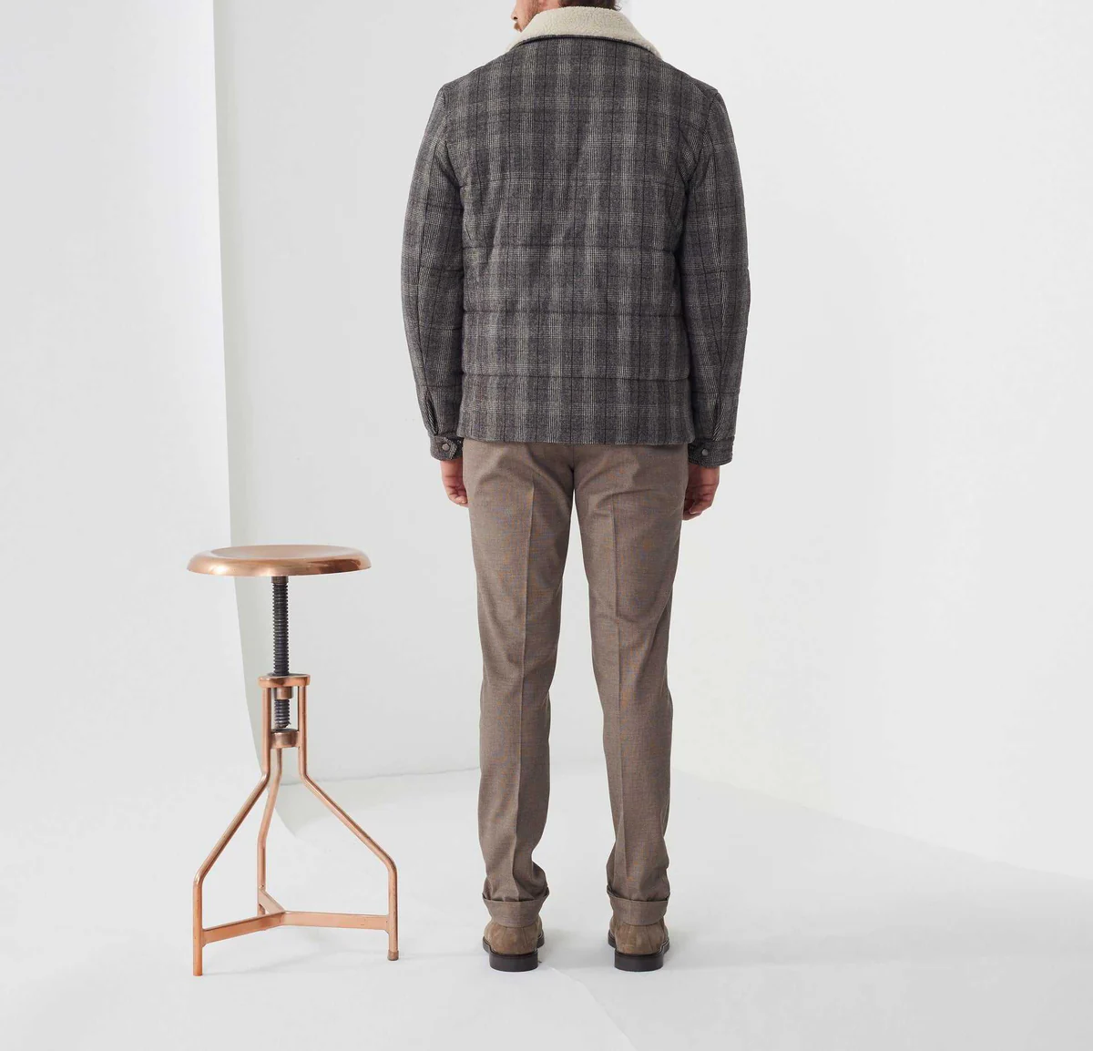 Blouson matelassé à carreaux gris 