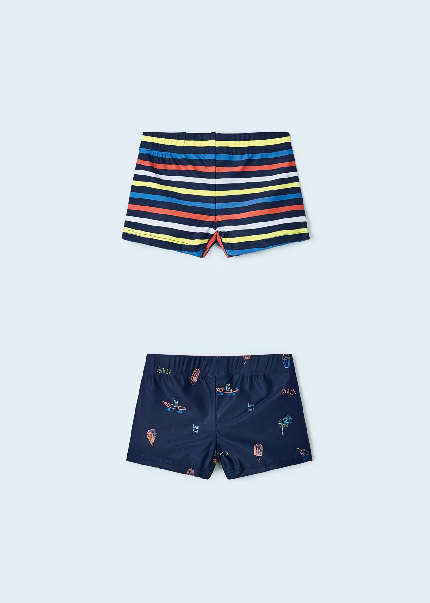 Conjunto de 2 fatos de banho de lycra estampados para meninos