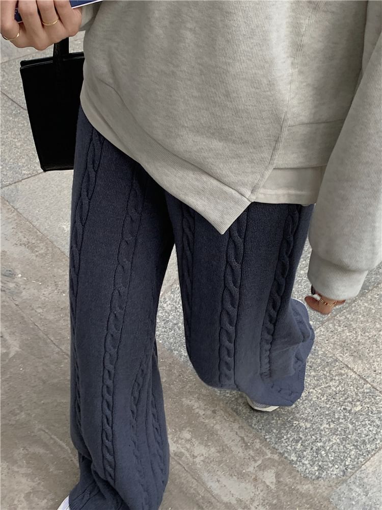 Beaustreet - Elastische taille, effen kabelgebreide broek met wijde pijpen