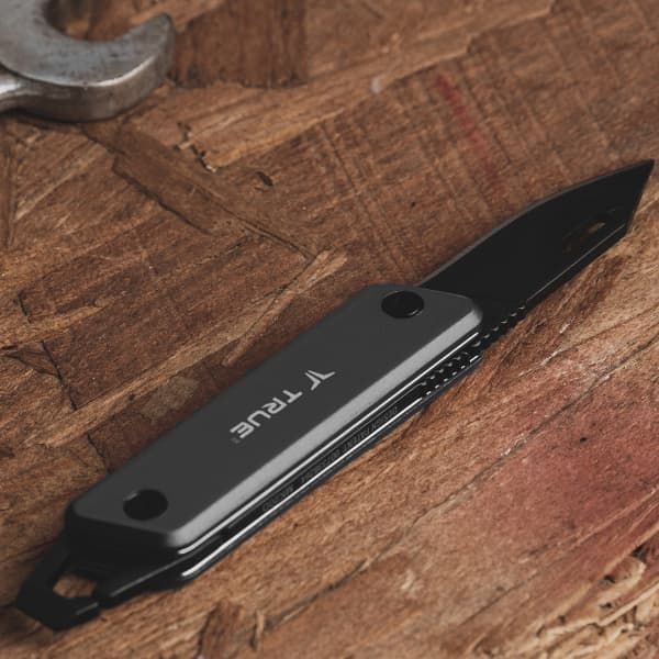 Couteau randonnée TRUE UTILITY MODERN KEY CHAIN KNIFE