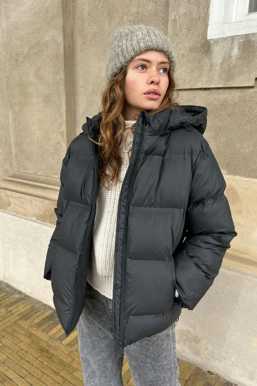 Neo Noir Fox C Puffer Jacket antracit