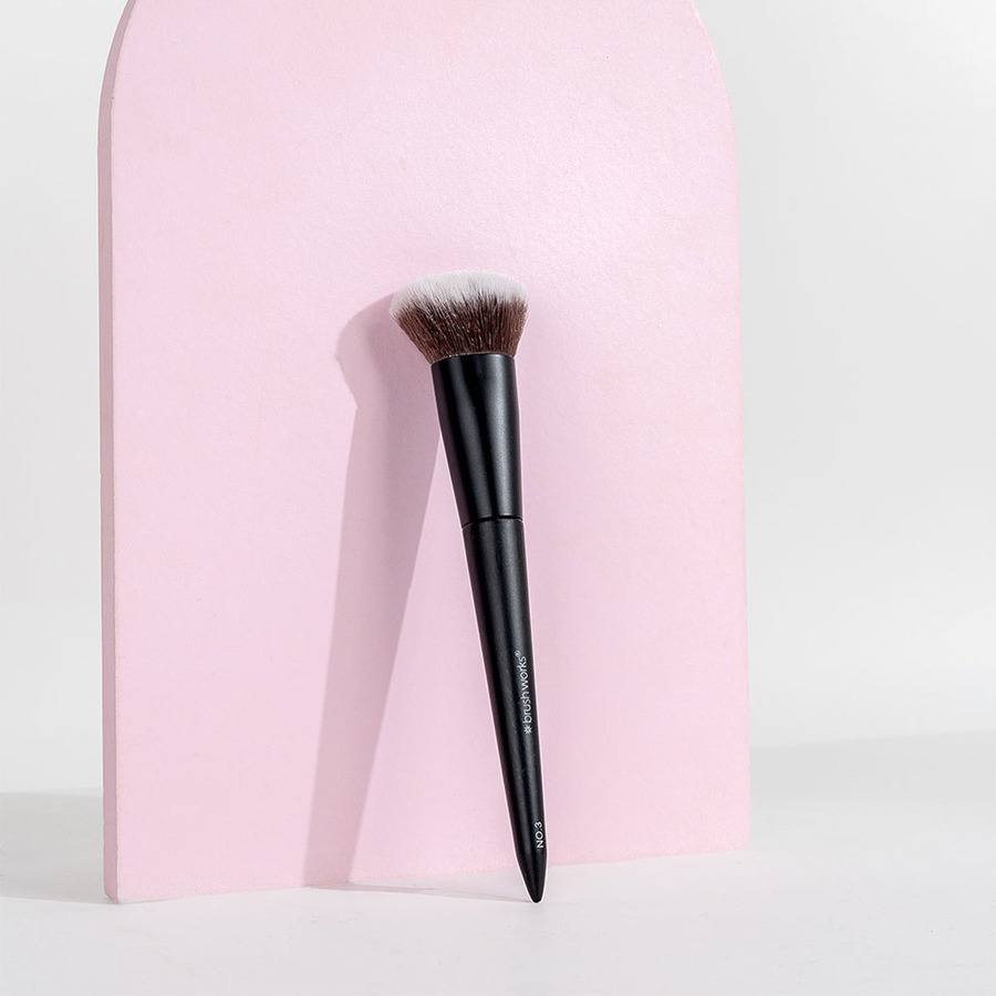 Brushworks No. 3 Multi-Tasking Brush