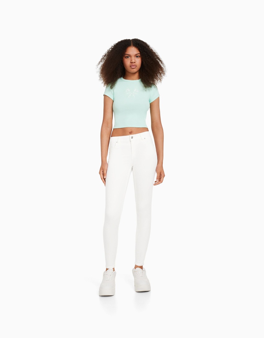 calça jeans skinny push-up