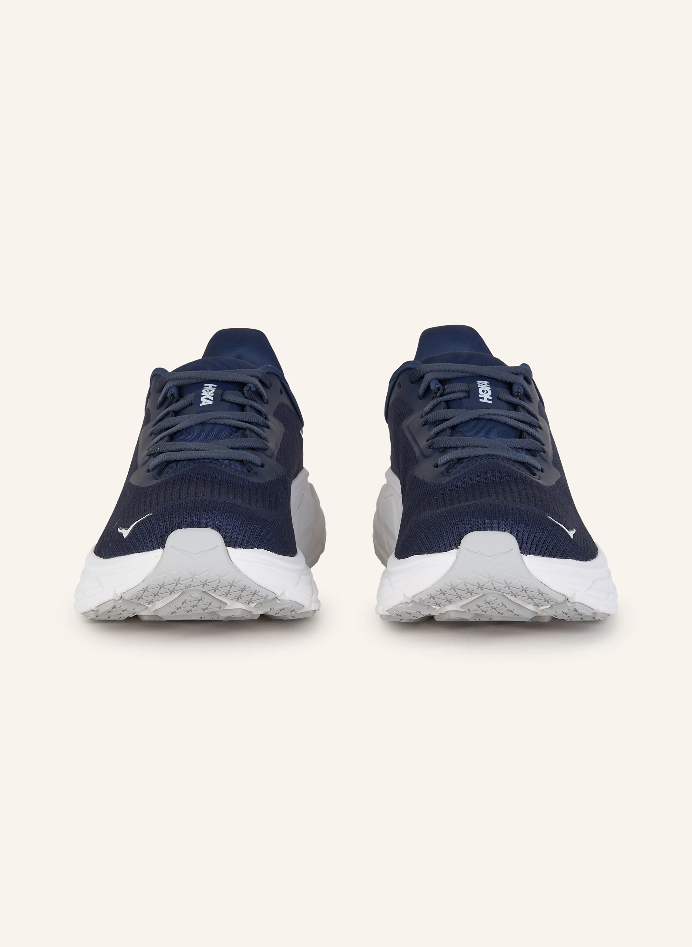 HOKA Laufschuhe ARAHI 7