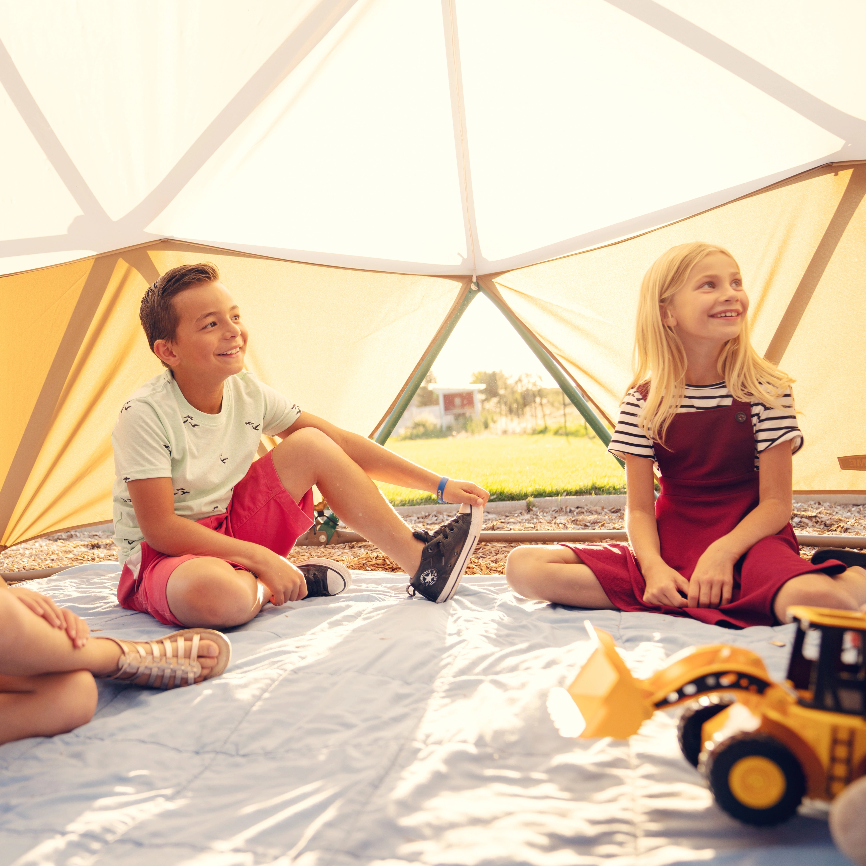 Klettergerüst GEODOME Metall (Größe: 305x152cm)