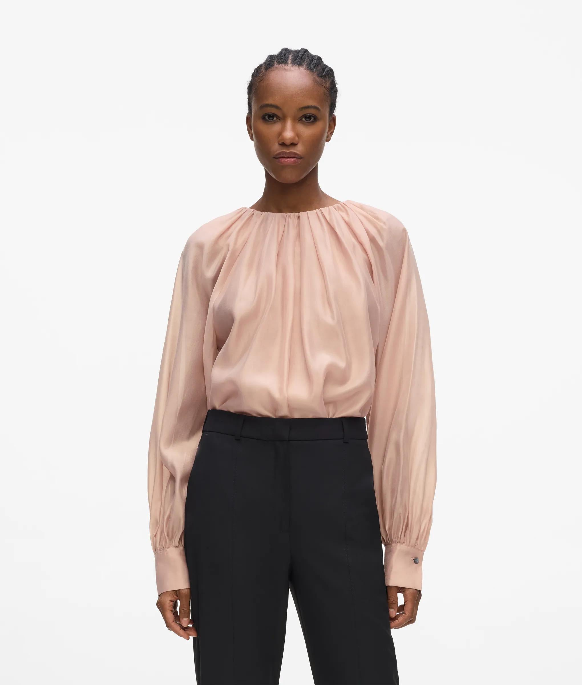 Blouse met samengebonden hals