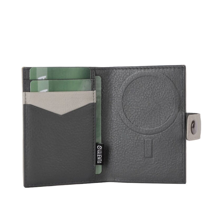 Valenta Card Wallet Leather MagSafe Luxe Off White