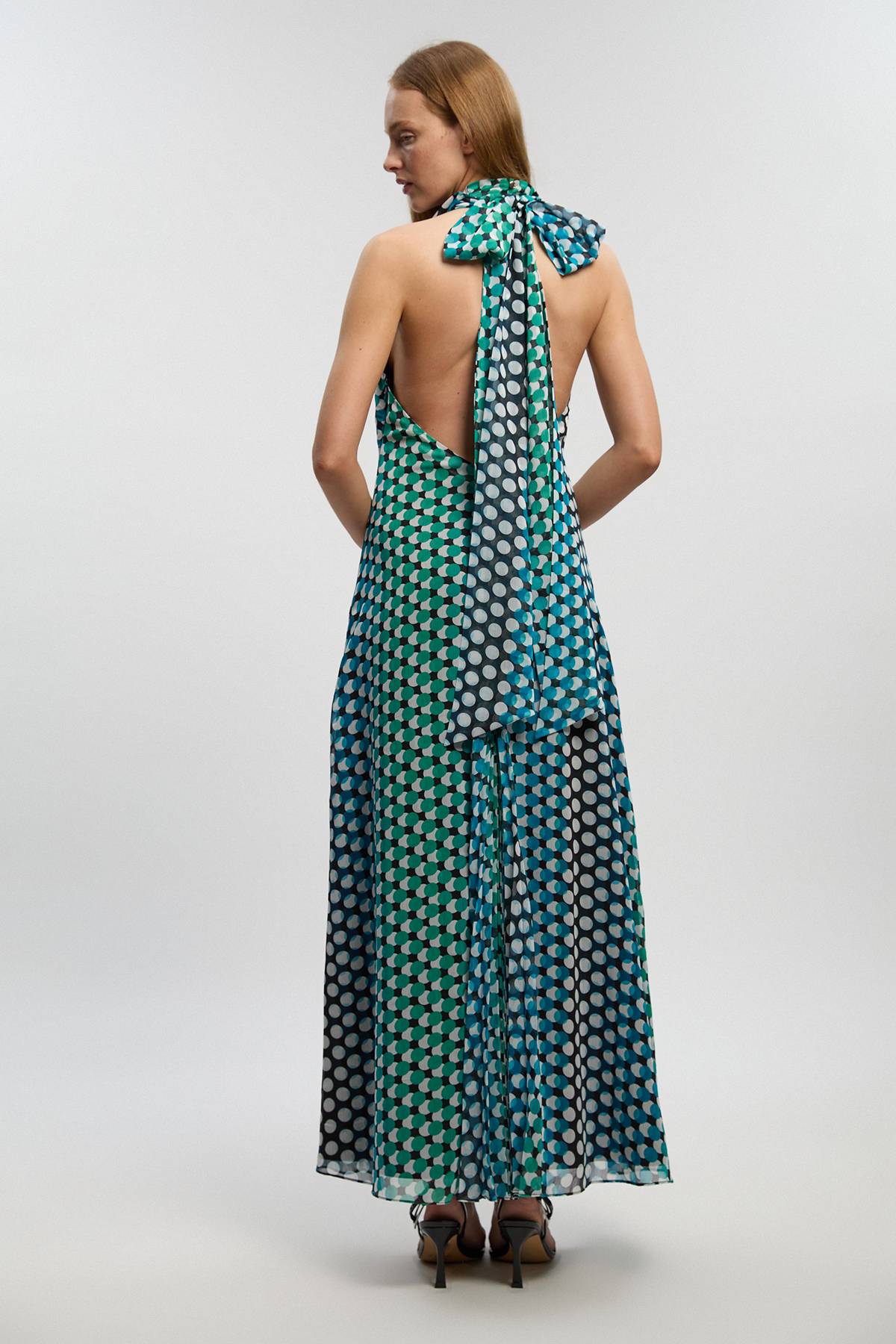KarenMillen Robe Longue Tissée À Pois Avec Encolure Dos-nu Et Plis Rapportés