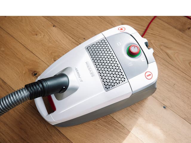 Severin Støvsuger 850 watt Hvid