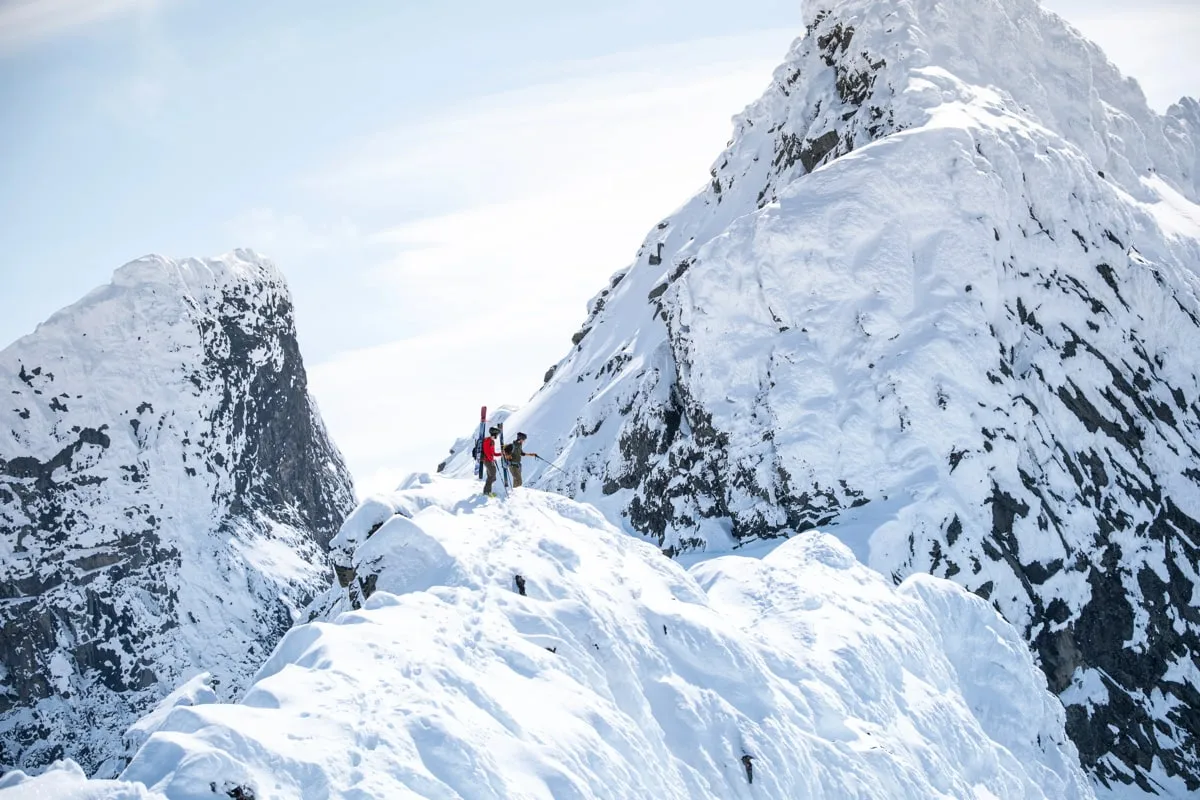 SGN Skis Hurrungane Red Storm Artwork