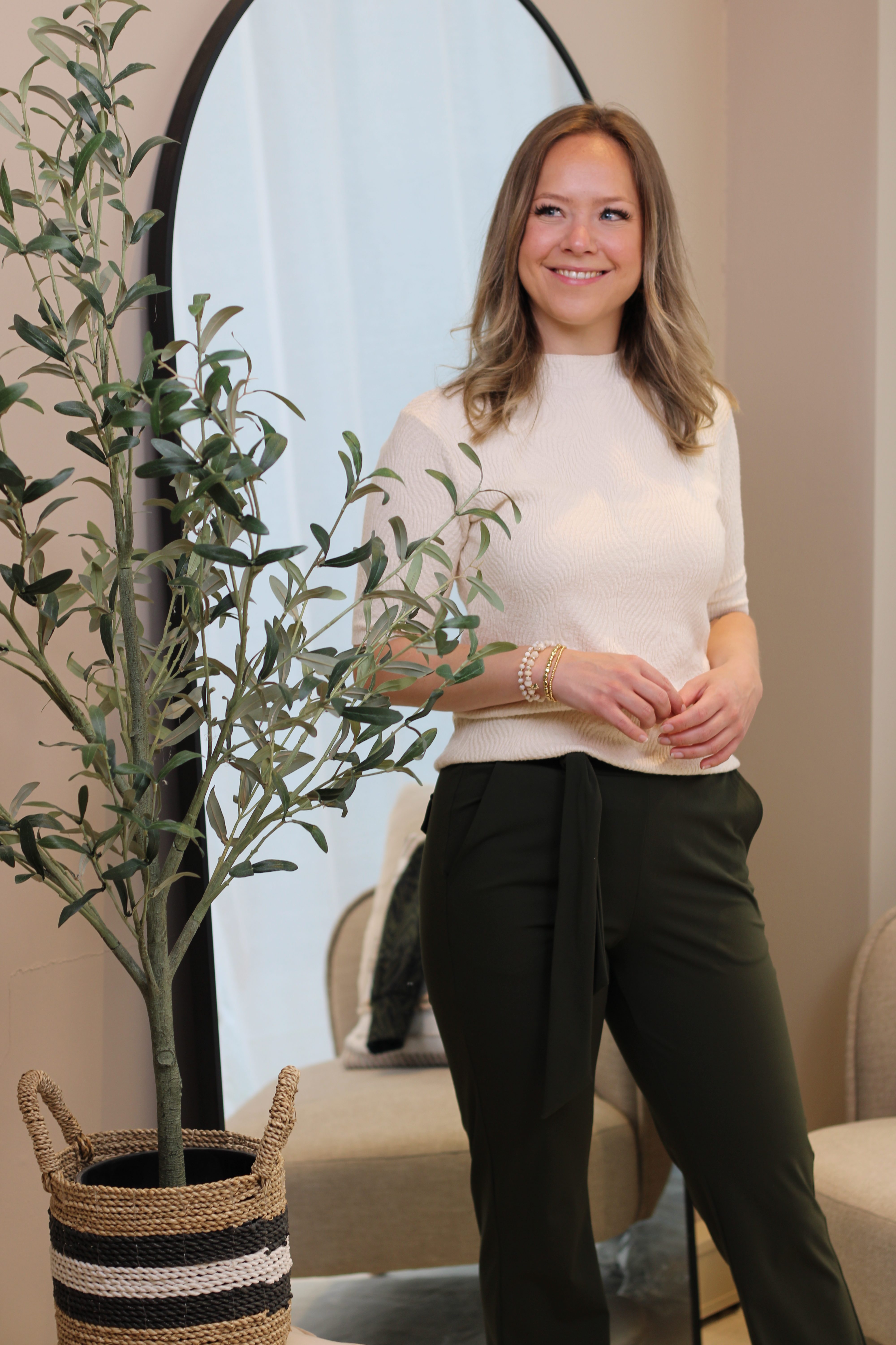 Zoso - Posh Knitted Sweater - Off White