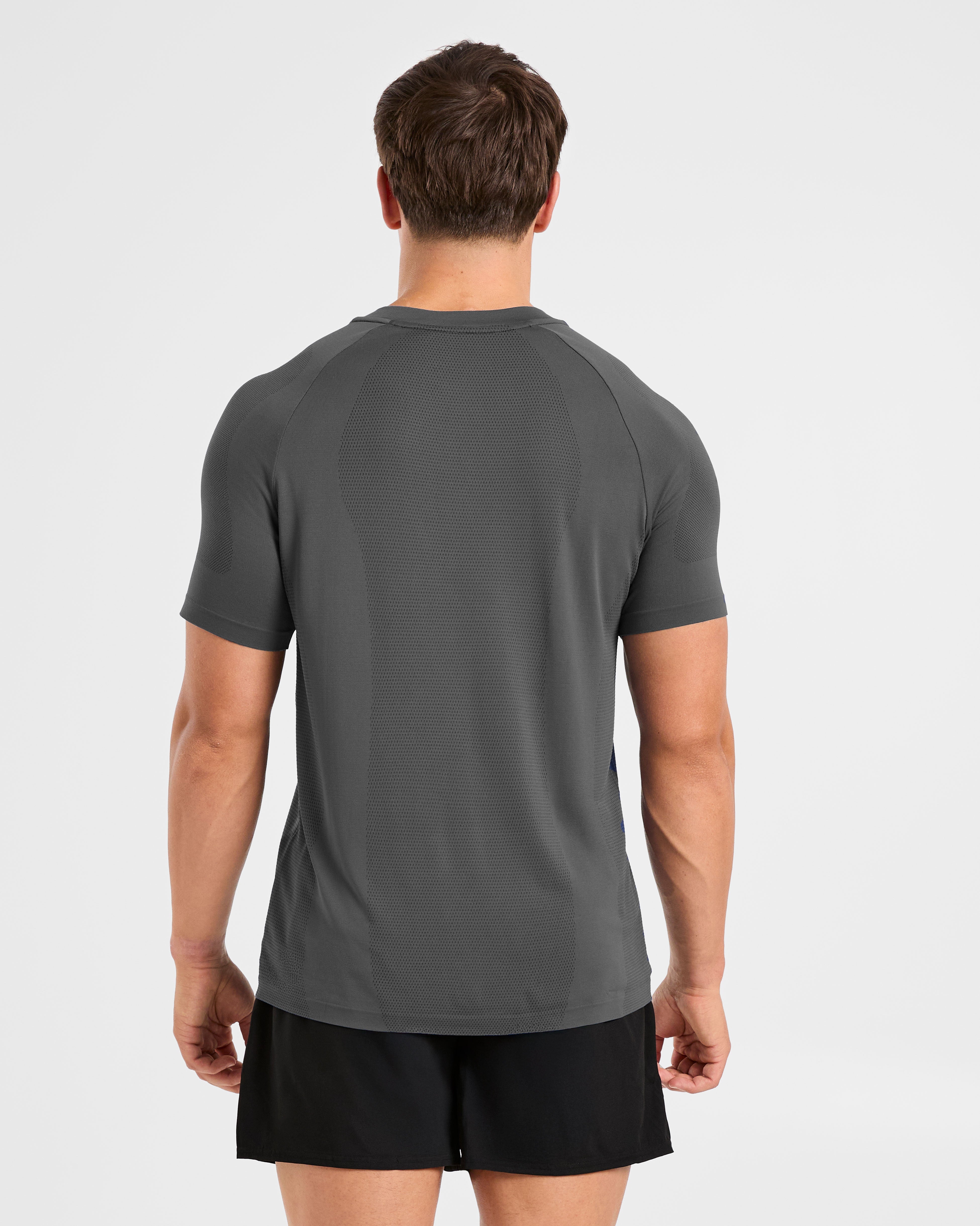 Attain Seamless T Shirt