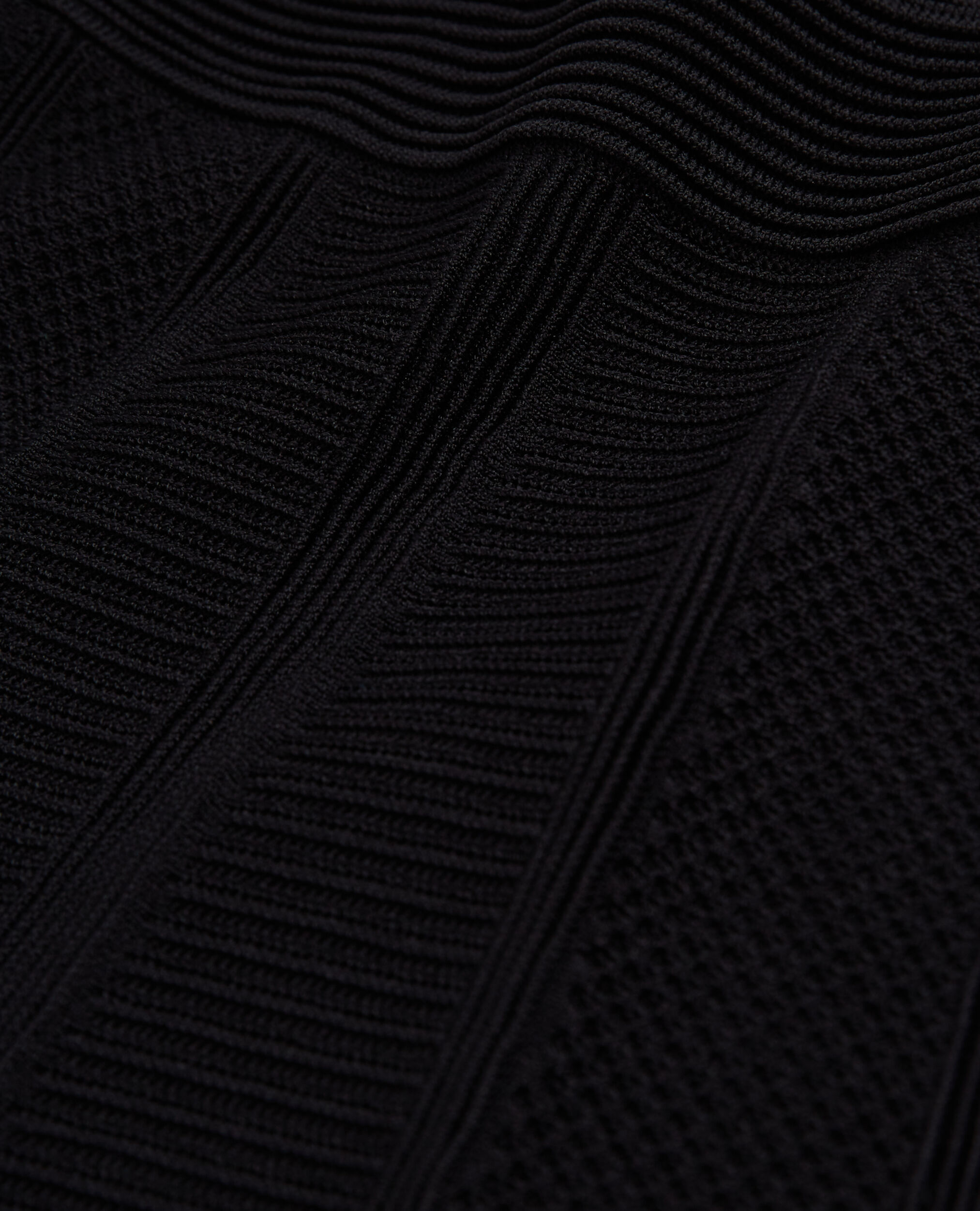 Jupe courte noire en maille