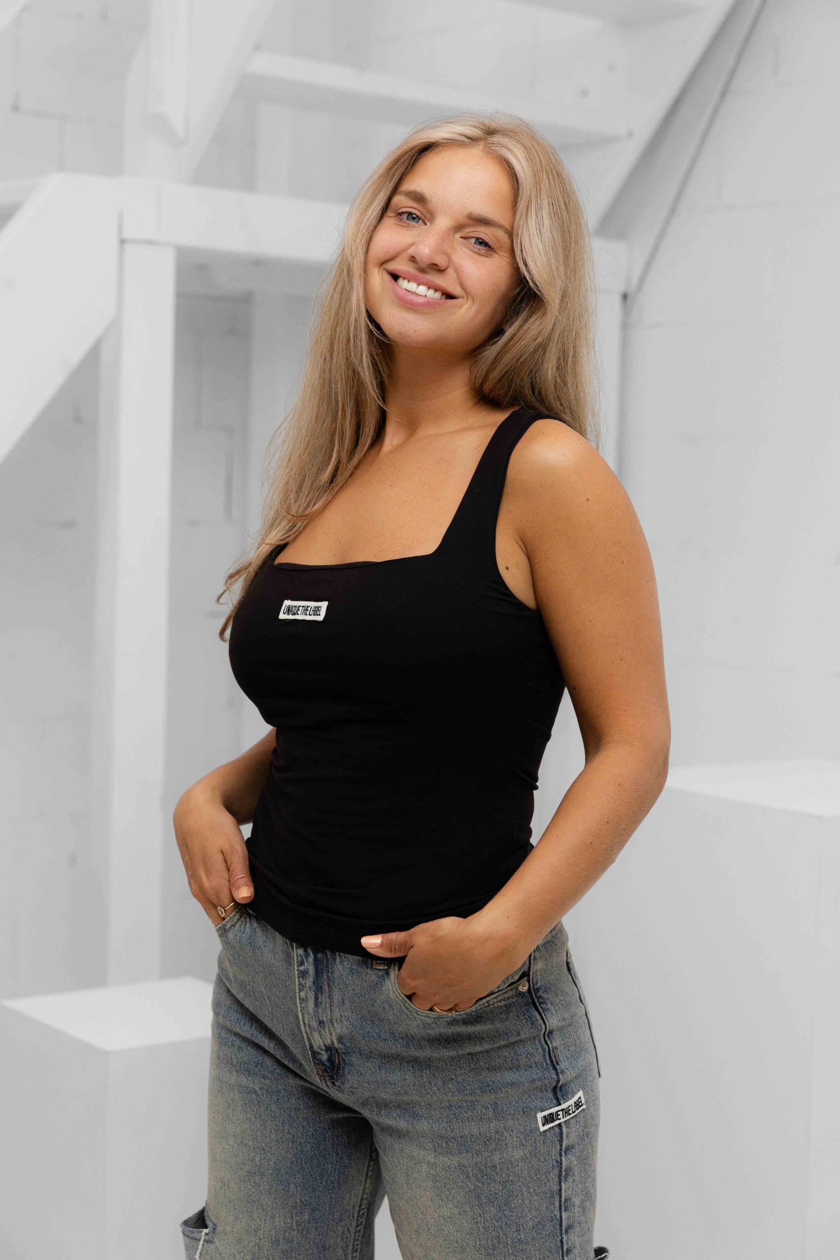 Unique The Label Nena Tank Top Dames Zwart
