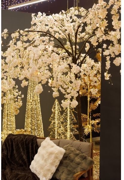 LED Kerstboom - CHERRY TREE - 288xLED - 230V - 2,5 m - Decoratief