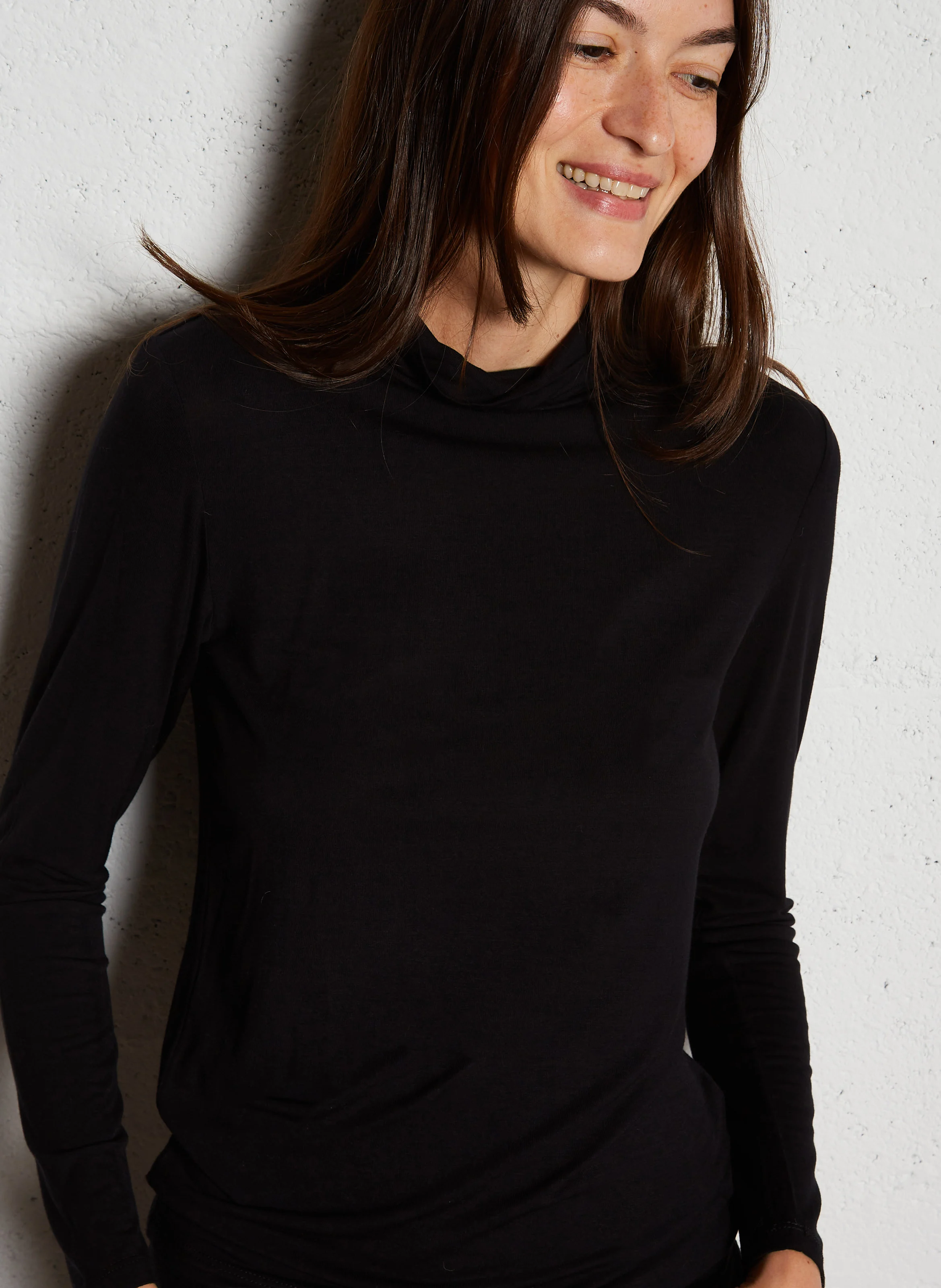 NAMMY - Sous-pull col roulé droit | Noir
