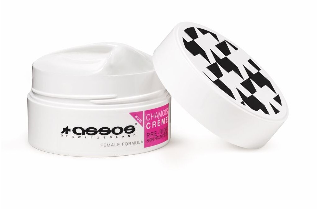 Assos Chamois Creme 200ml Women Chamois er en krem som gir paddingen din ekstra lang levetid