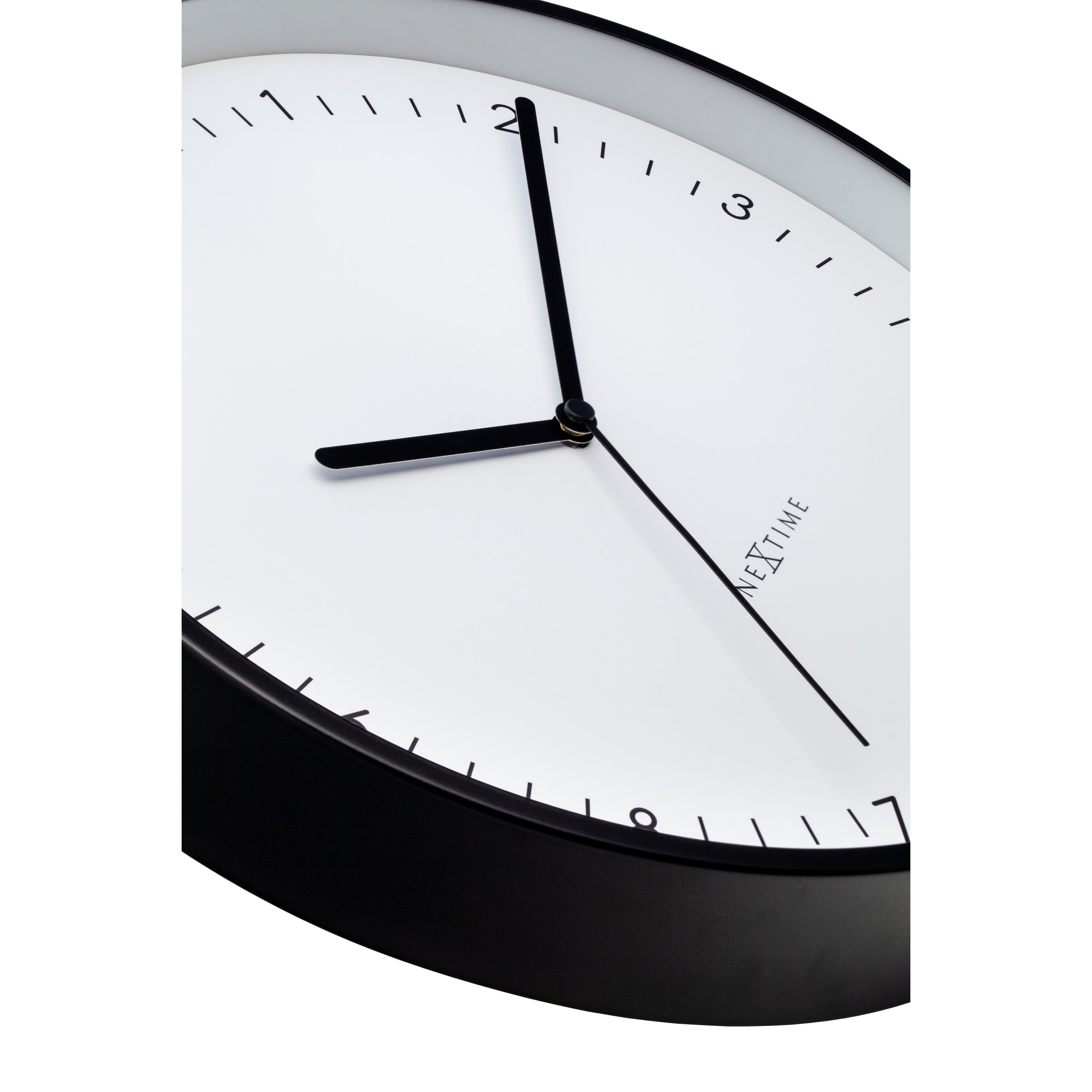 NeXtime - Wandklok 30cm - Stil - Zwart|Wit - Aluminium - NeXtime