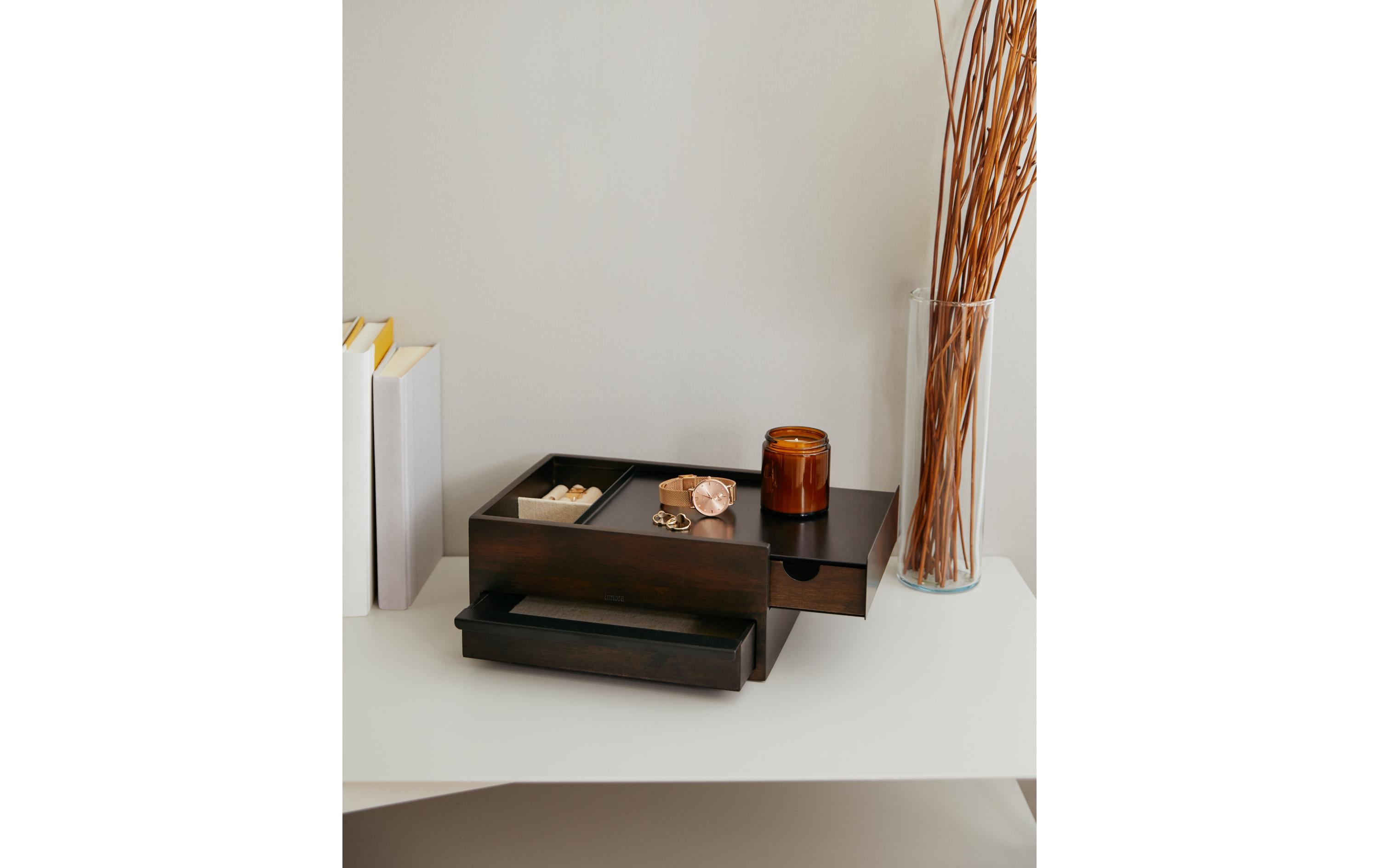 Schmuckschatulle Stowit Weiss/WallnussModerne Schmuck-Box mit Geheimfächern