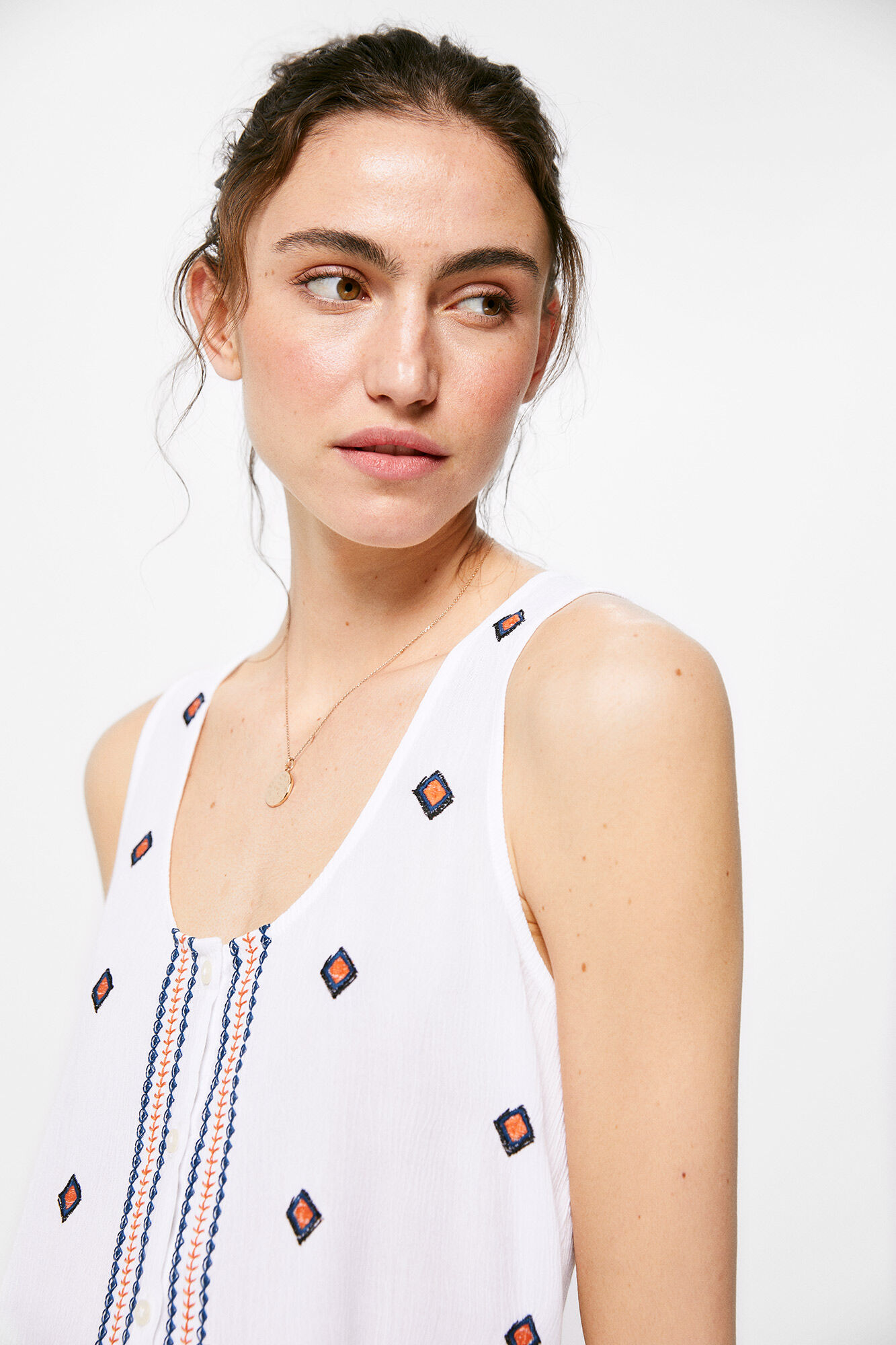 Blusa bordada - Amarela