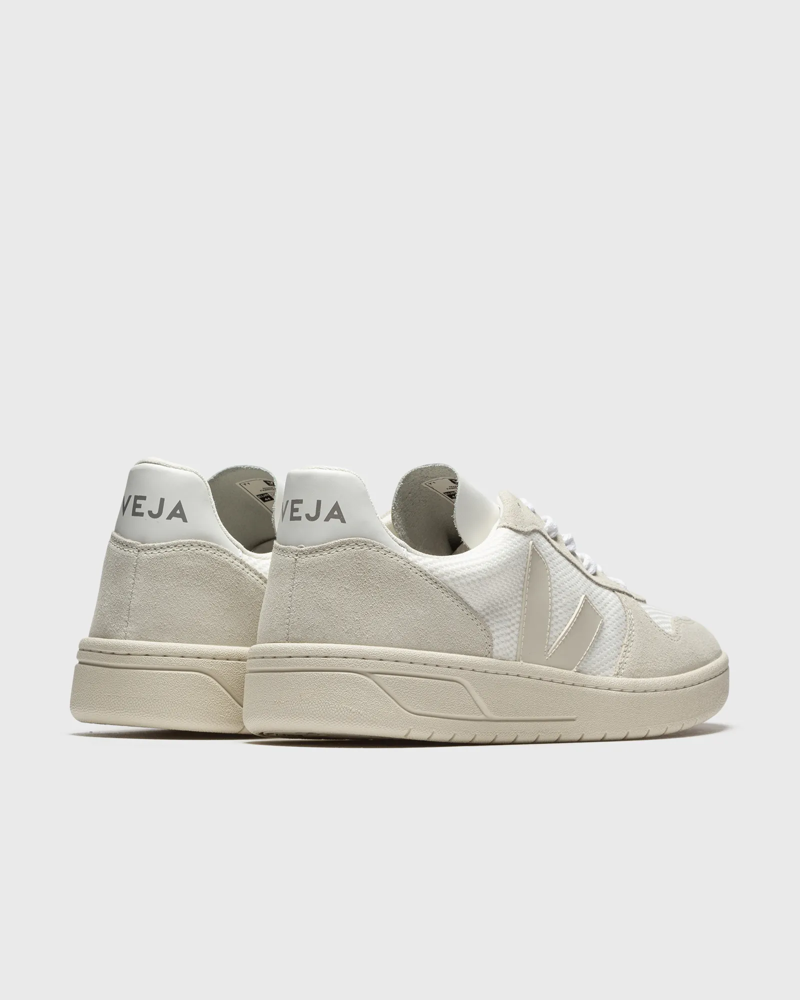 Veja V-10 B-MESH
