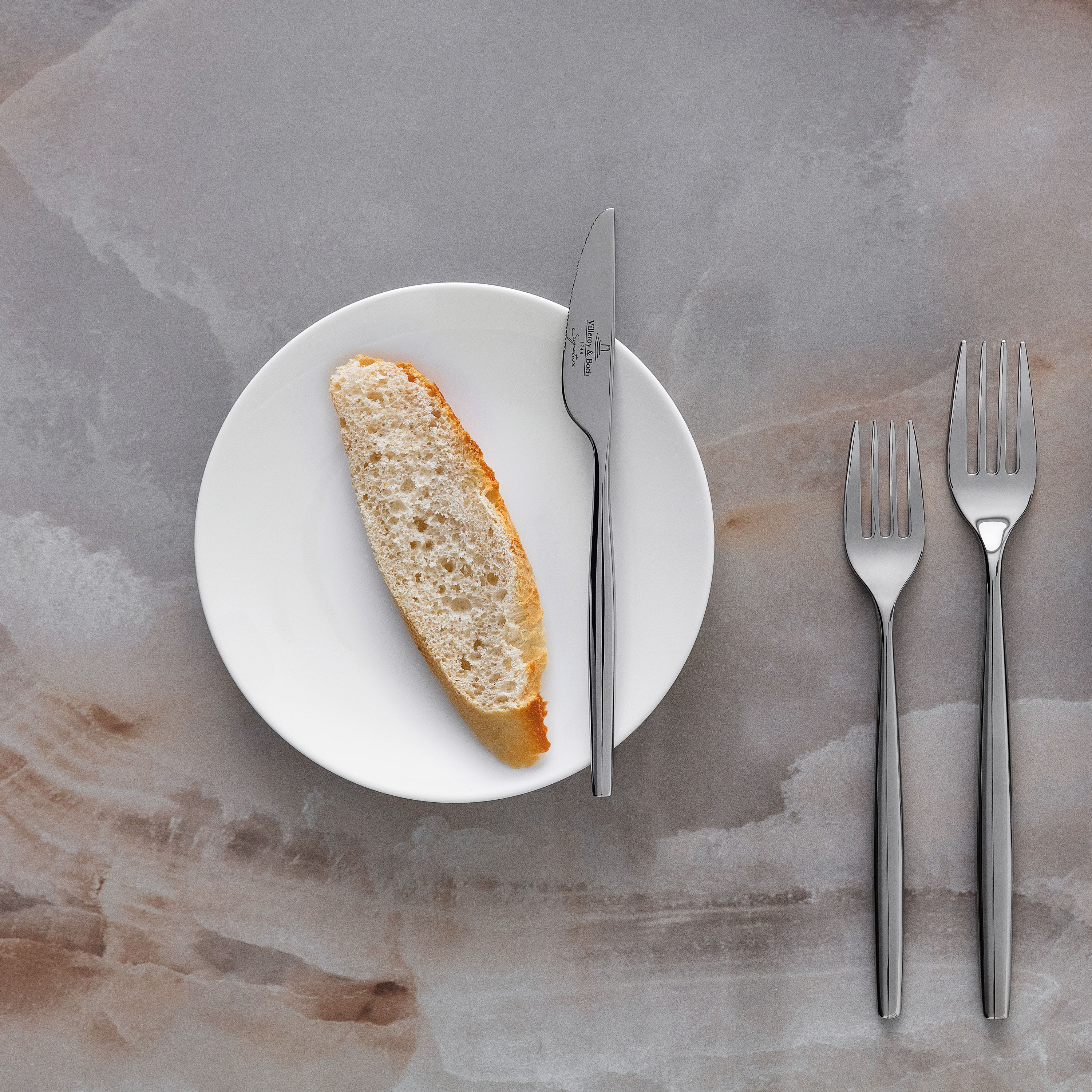 MetroChic Bread plate White, 6.3'', Premium Bone Porcelain