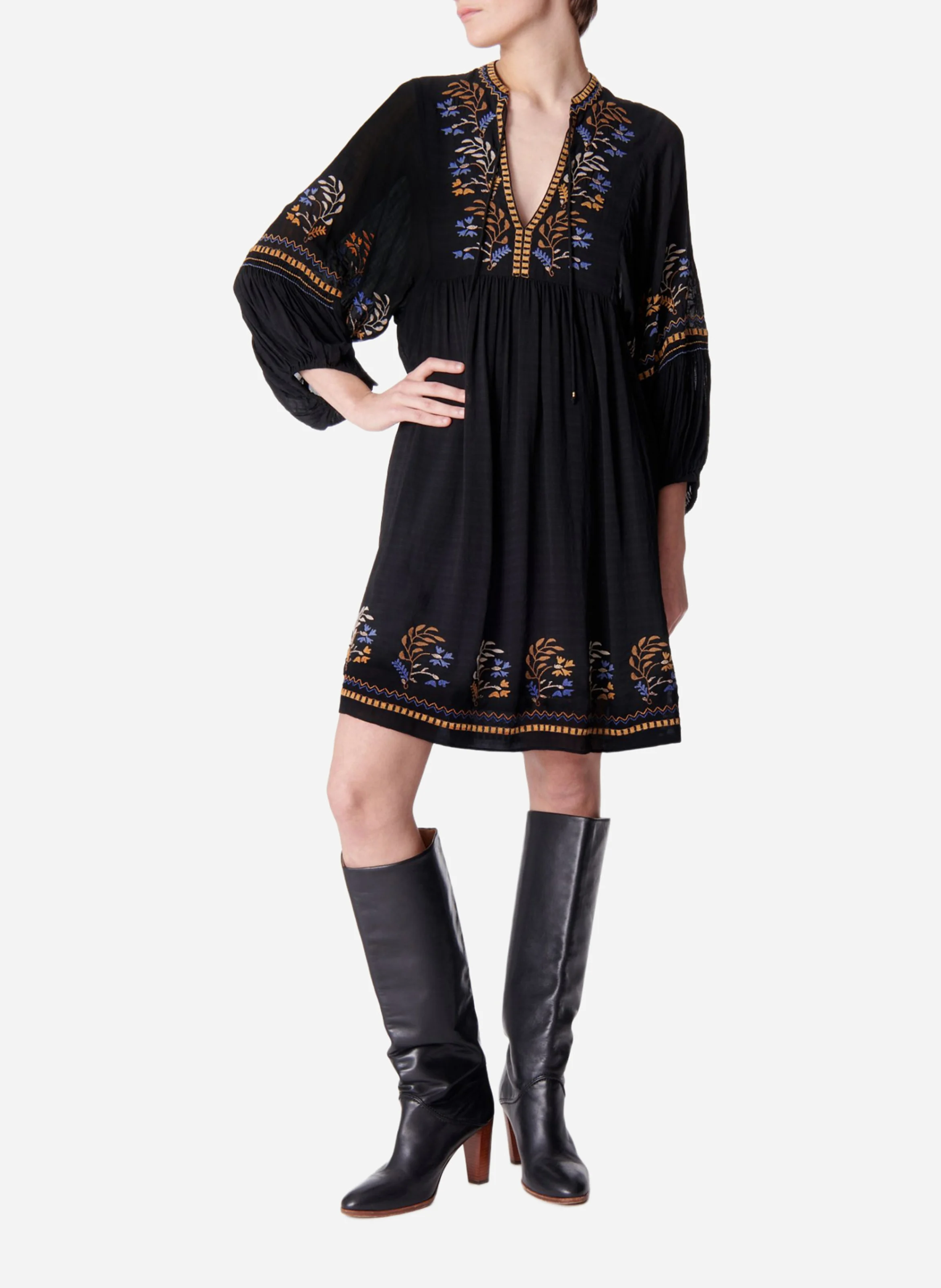 TAKIS - Robe courte ample à broderies| Noir