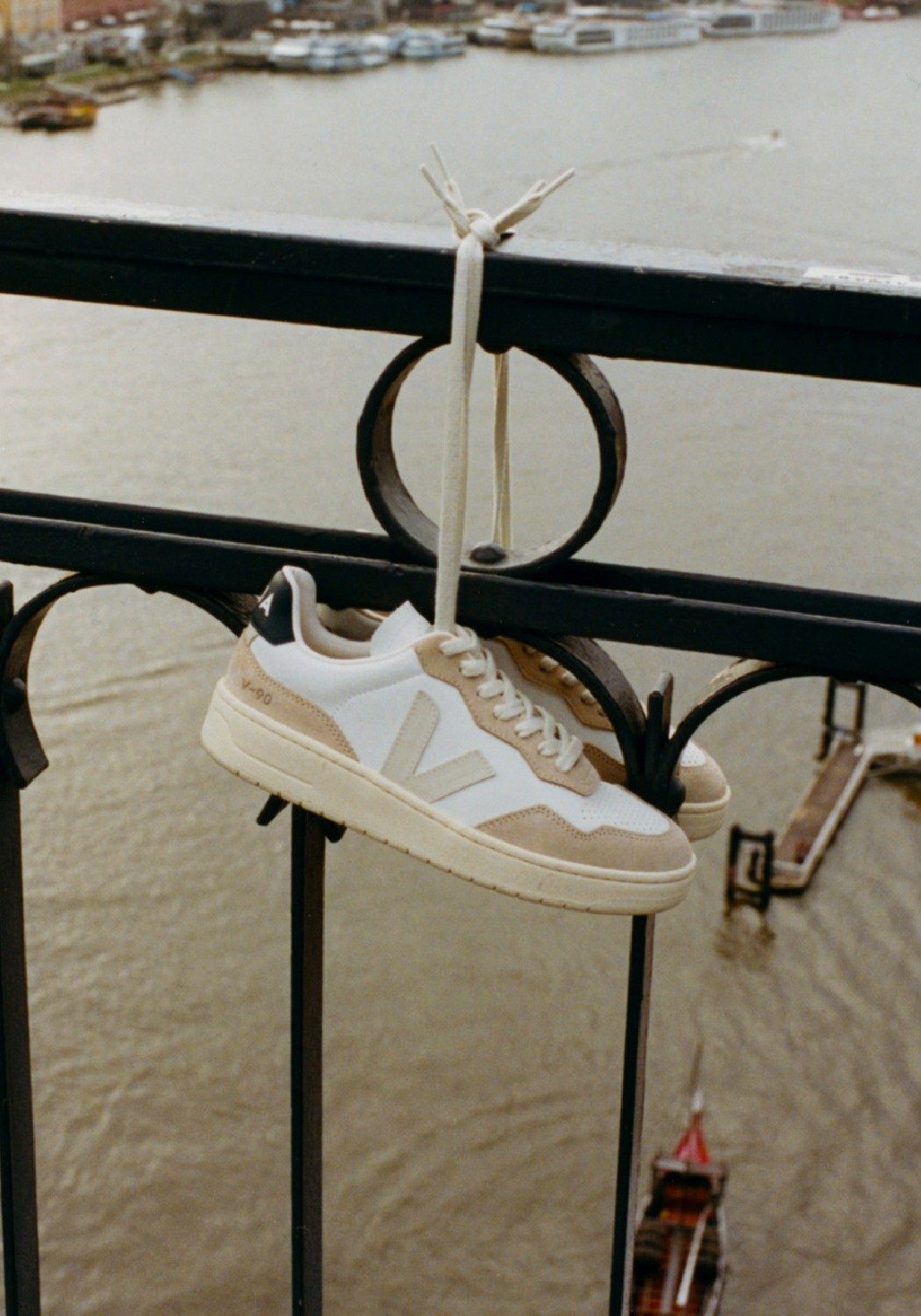 Veja Sneaker V-90 O.T. Leather Extra White Pierre Nautico