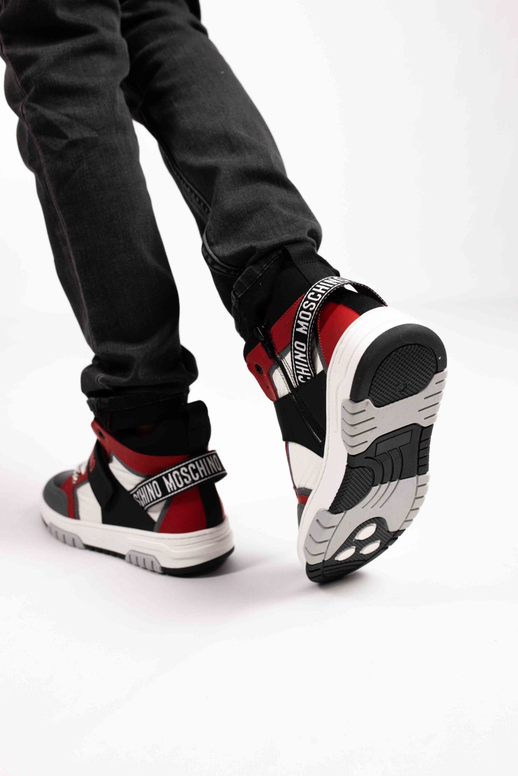 Moschino Sneakers 76018 Dames/Kids Zwart/Rood
