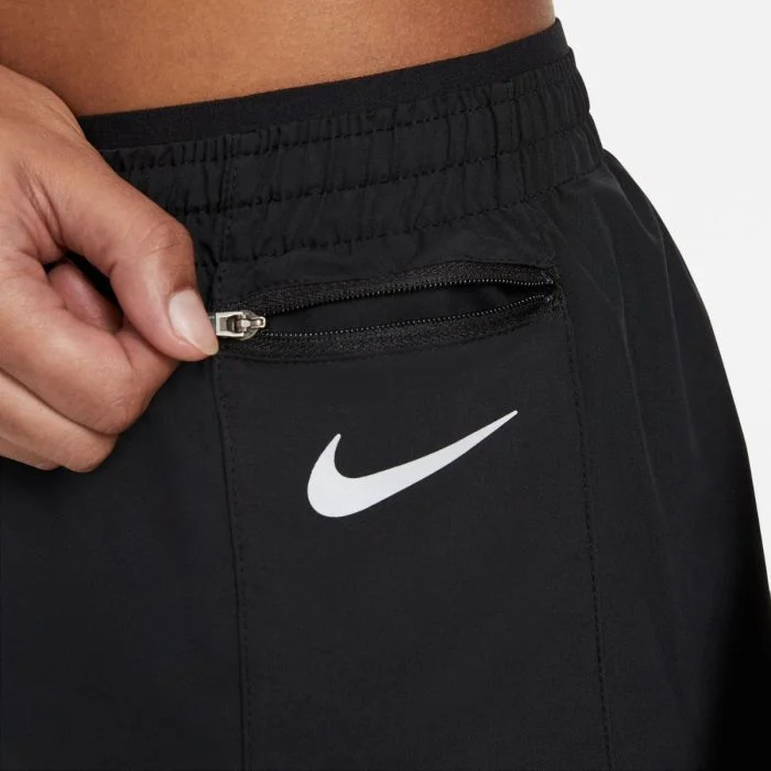 Nike Dame Shorts Tempo Luxe 3 Inch Shorts Sort