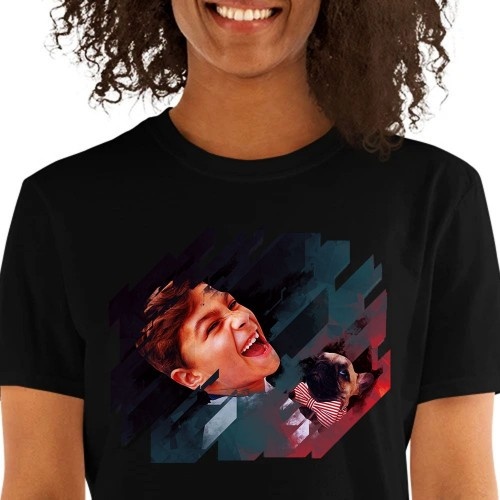 Camiseta eletrônica feminina Mascochula personalizada com seu animal de estimação, preta.