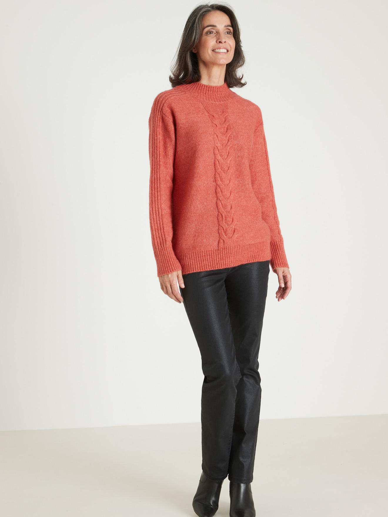Pull col montant en jersey envers