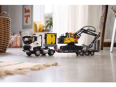 LEGO Volvo FMX truck & EC230 elektrische graafmachine (42175)