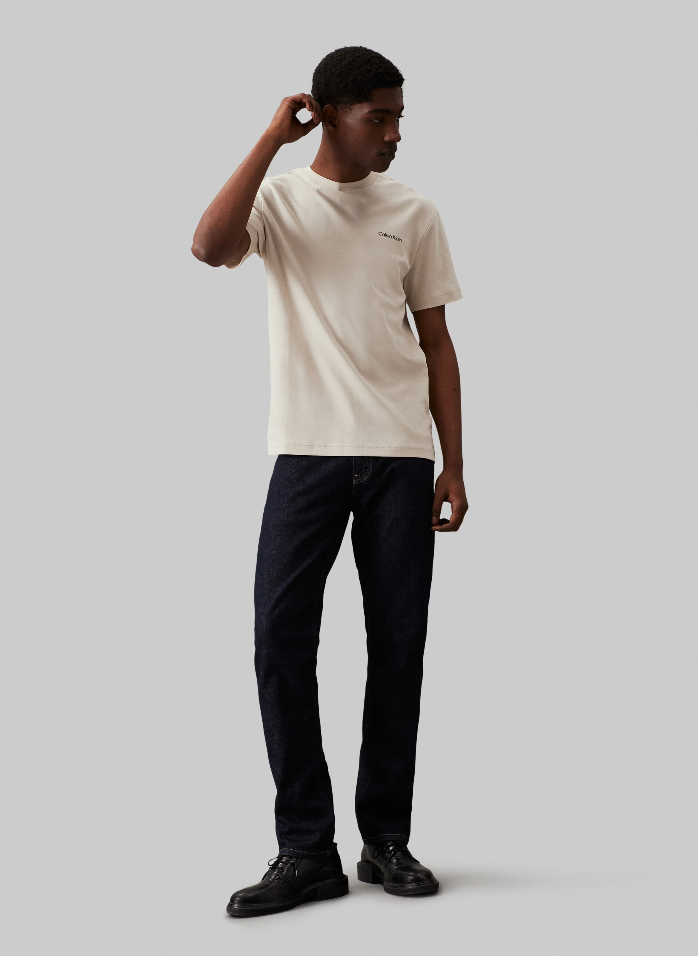 T-shirt col rond en coton bio mélangé | Beige