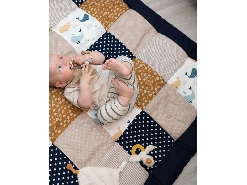 Ullenboom Krabbeldecke Wale 100 x 100 cm Babydecke mit Wahlen