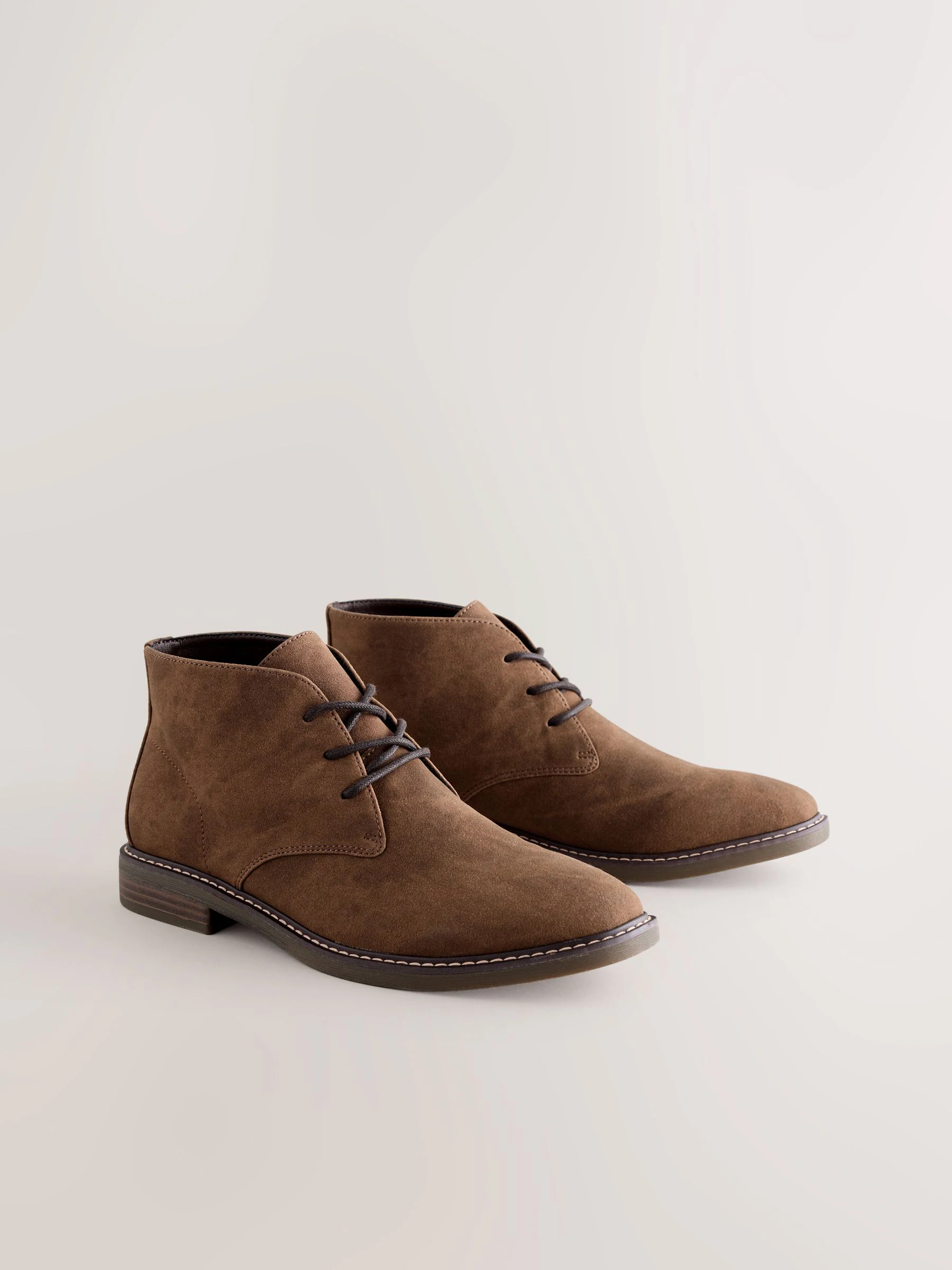 Lichtbruin - Chukka sneakers