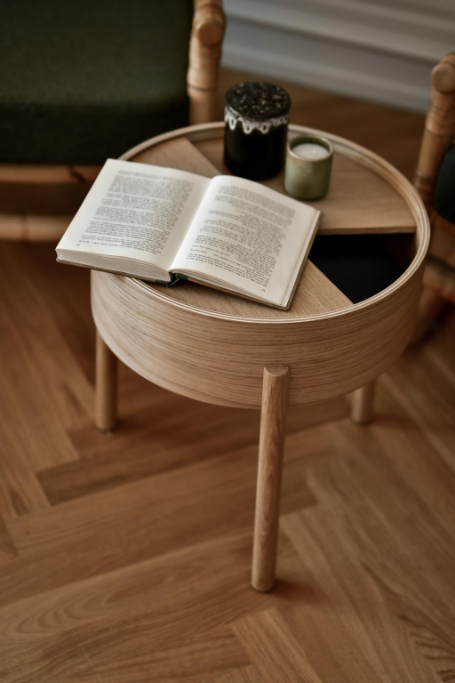 Woud Arc bijzettafel walnut