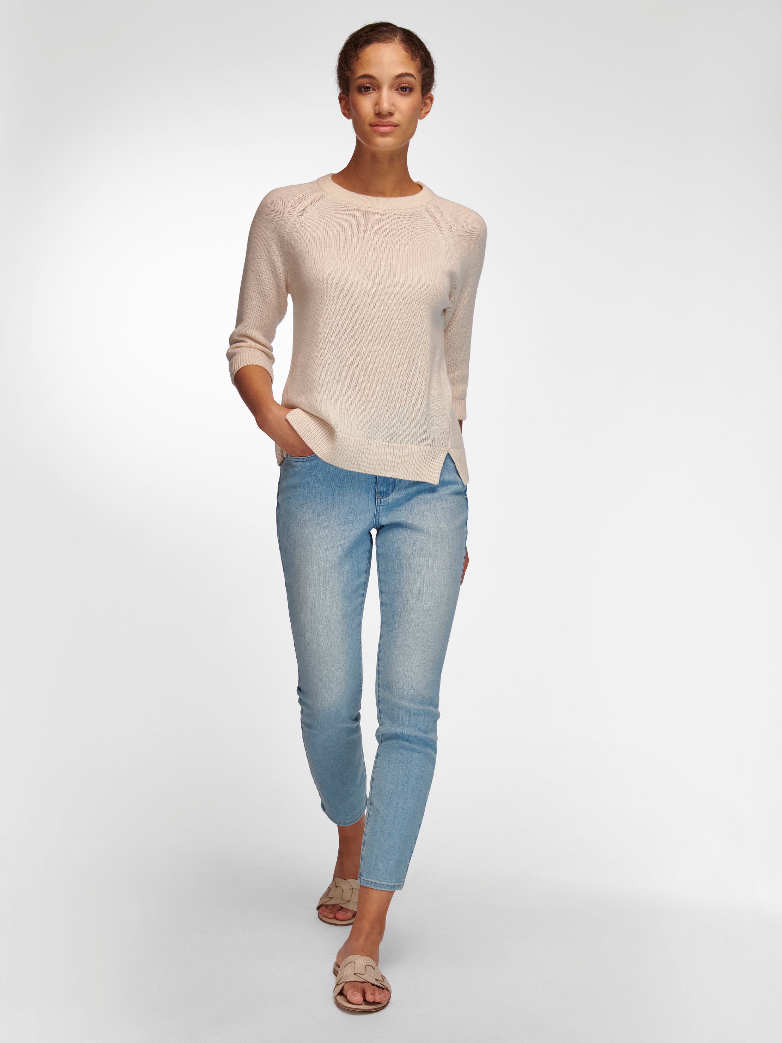 Rundhals-Pullover mit 3/4-Raglanarm