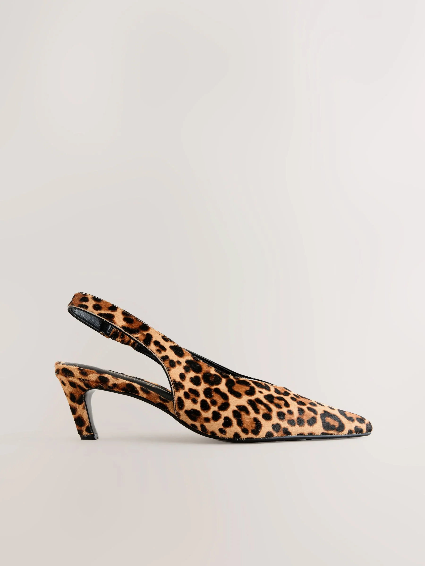 Luipaard - Leren puntige teen slingback hakken