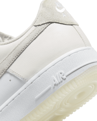 Nike Air Force 1 '07 LV8 Herenschoenen