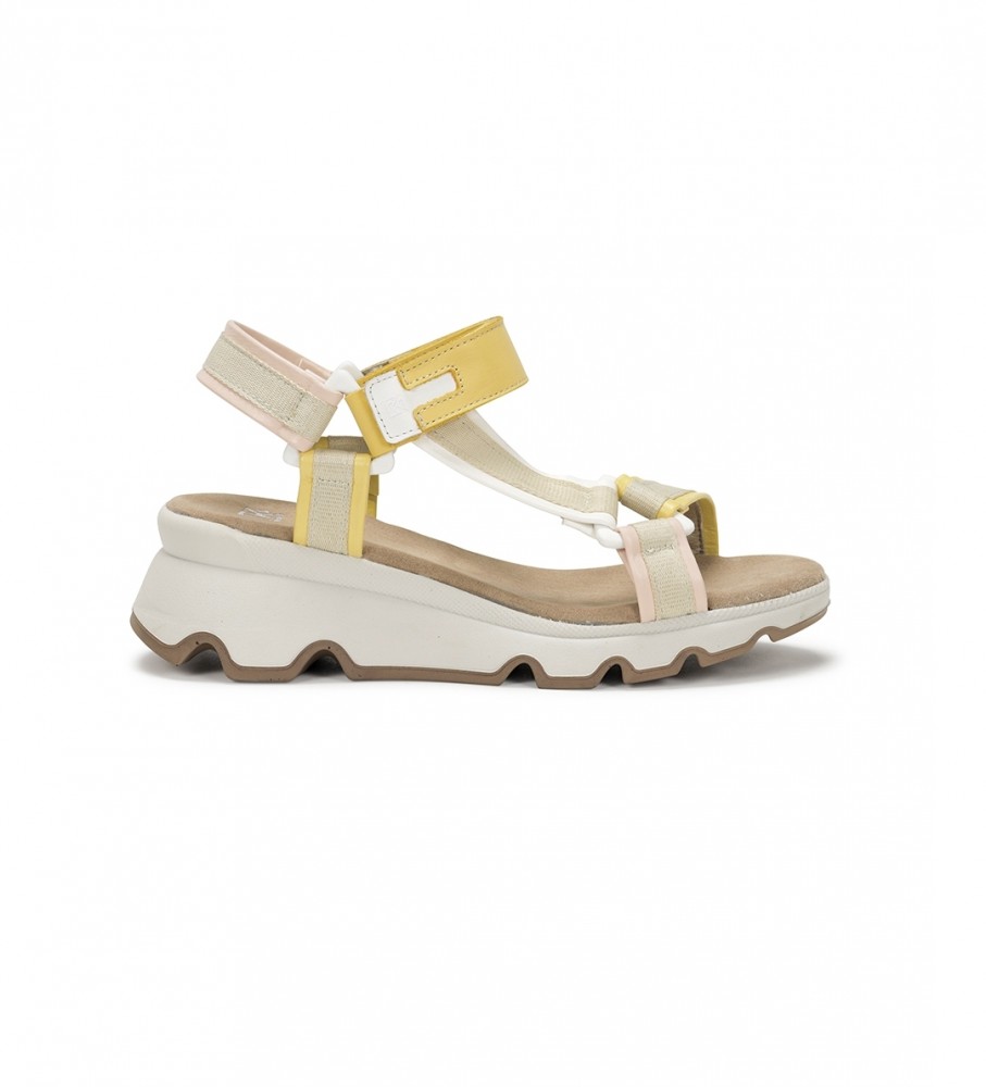 Sandálias Dorking by Fluchos Lais D9022 em couro amarelo - Salto plataforma de 6 cm -
