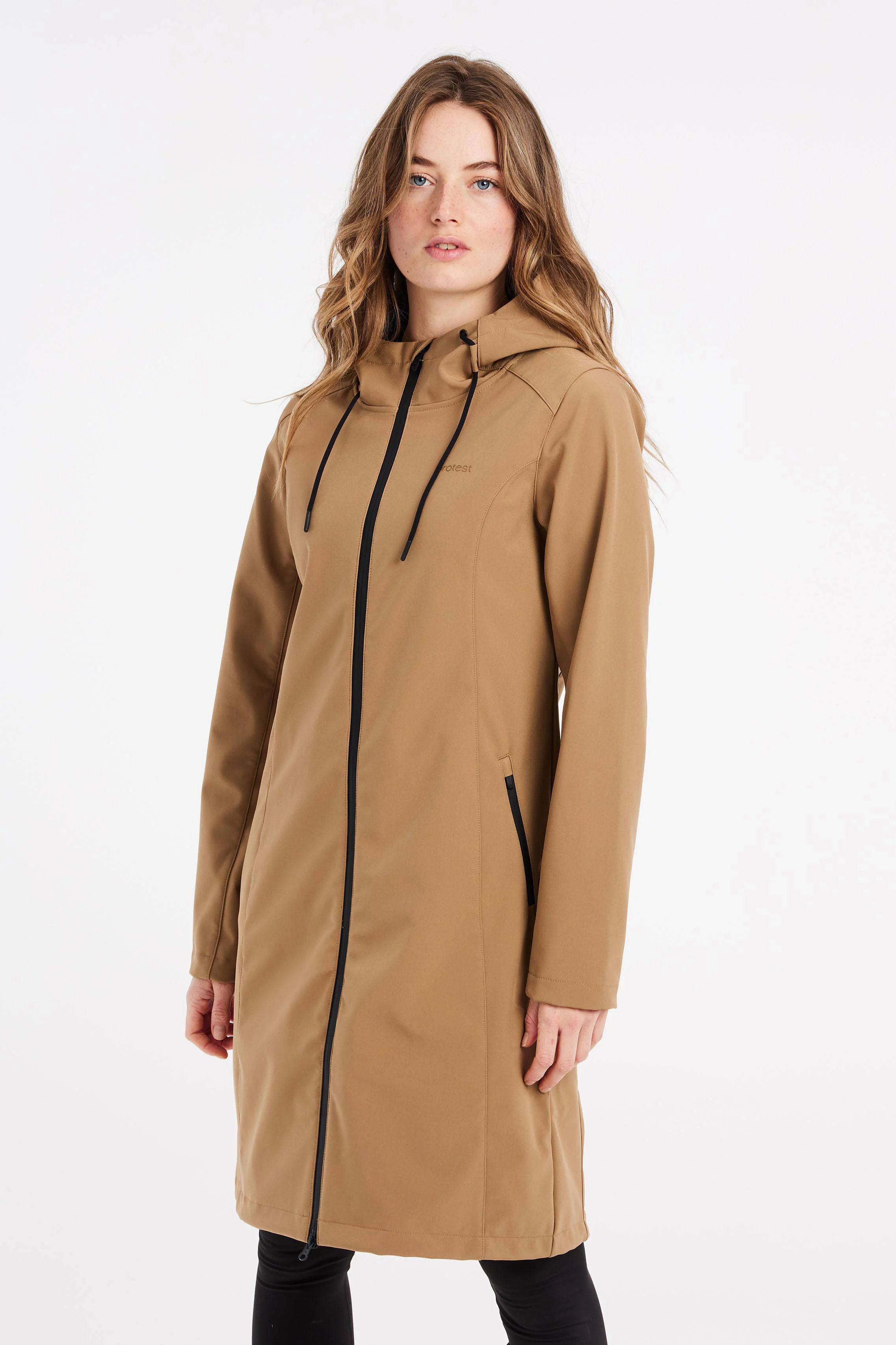 Protest softshell jas Eris bruin