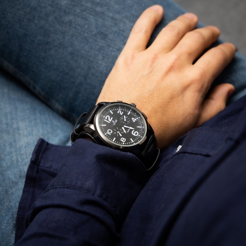 Montre Homme Bracelet Noir CHTIME