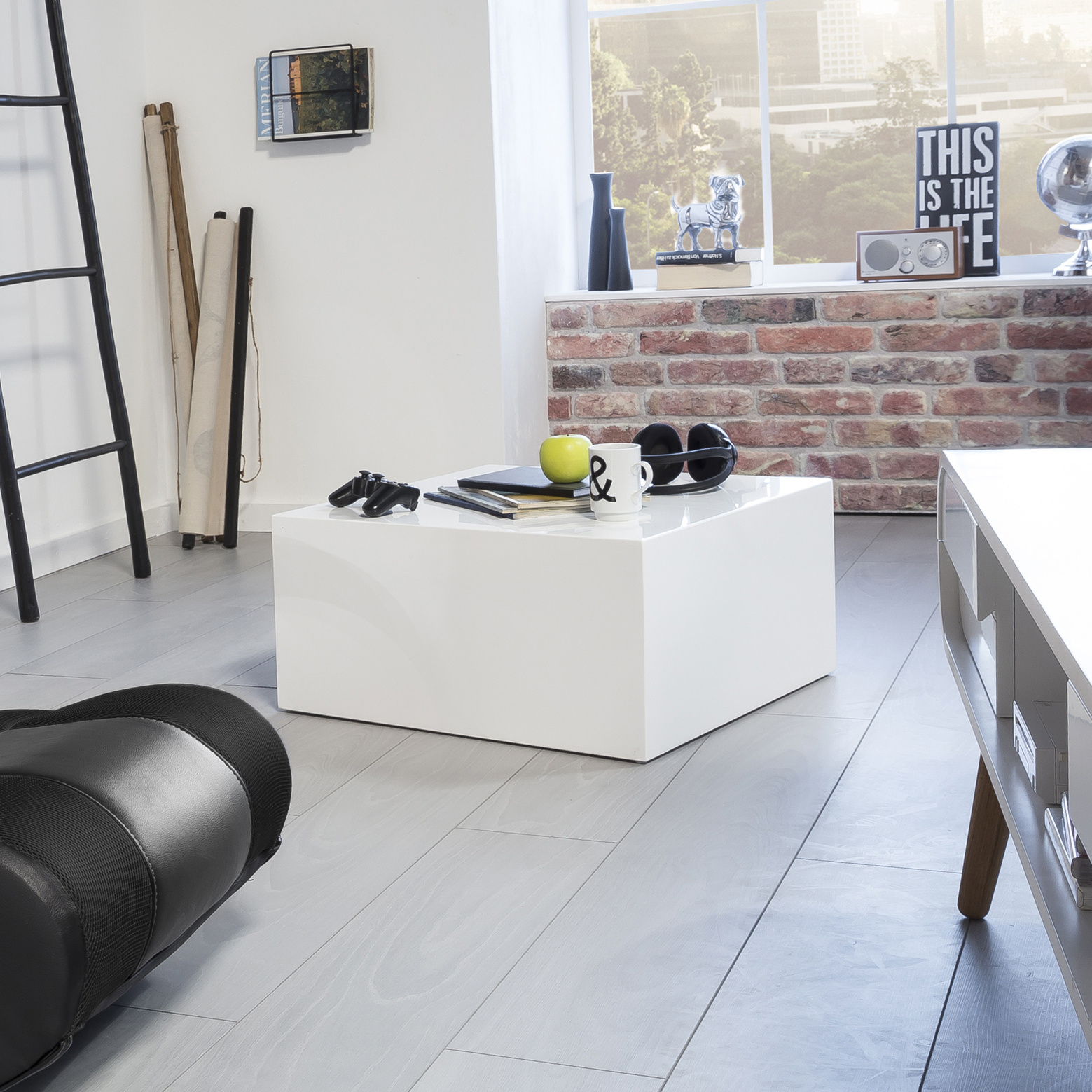 Couchtisch MONOBLOC