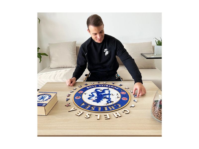 Iconic Puzzle Chelsea FC Logo Offiziell lizenziertes Holzpuzzle, Grösse M