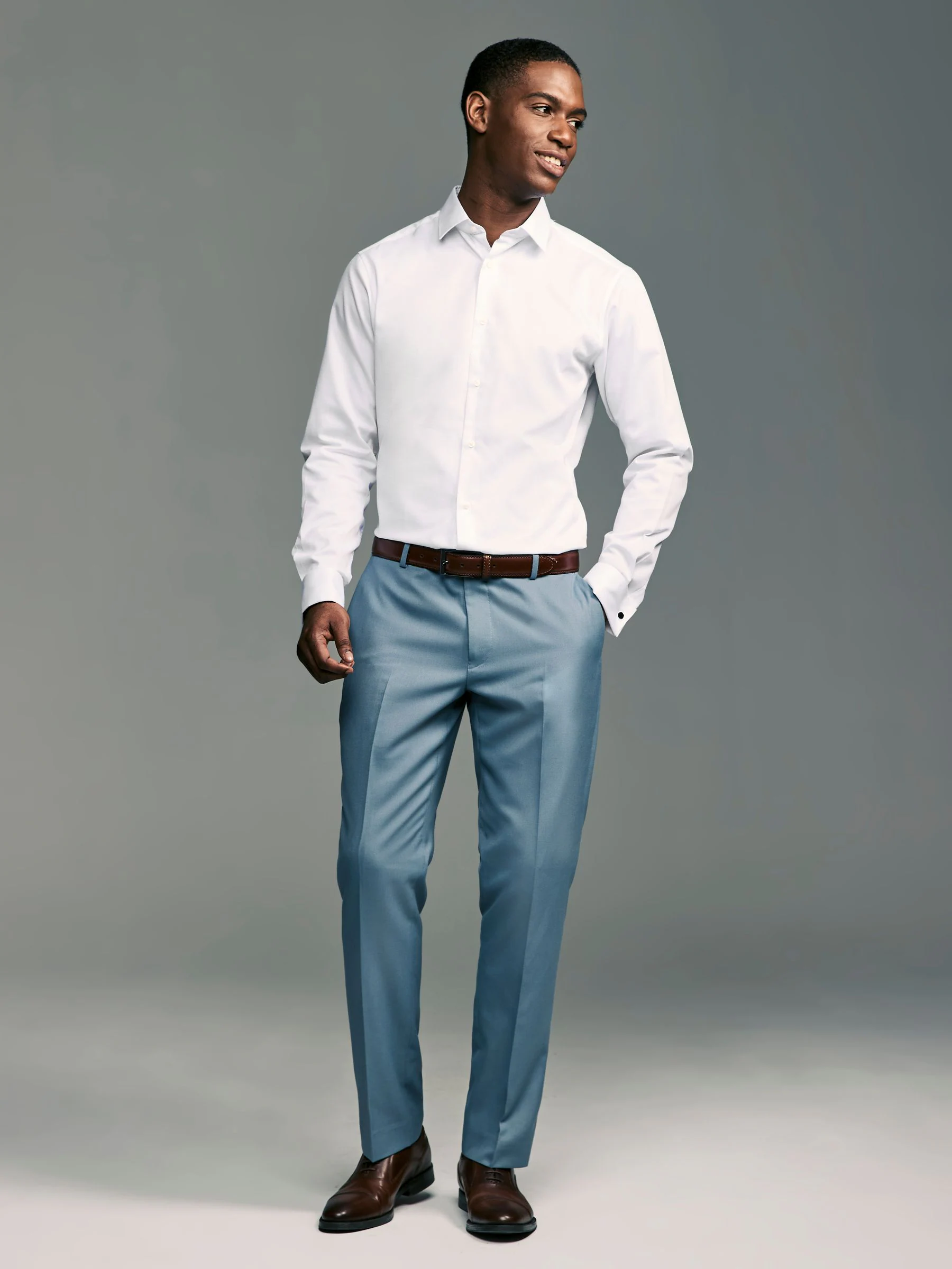 Wit - Slim Fit - Eenvoudig te strijken slim fit overhemd met textuur en dubbele manchetten