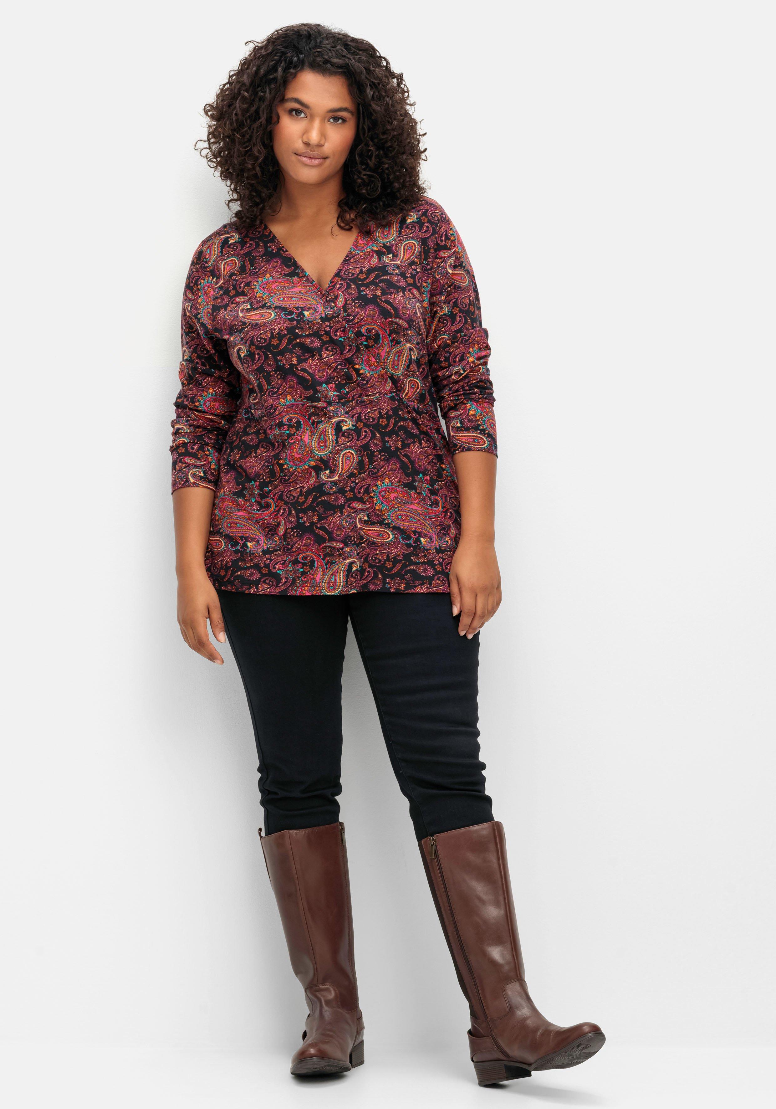 Langarmshirt in Wickeloptik, mit Paisleydruck