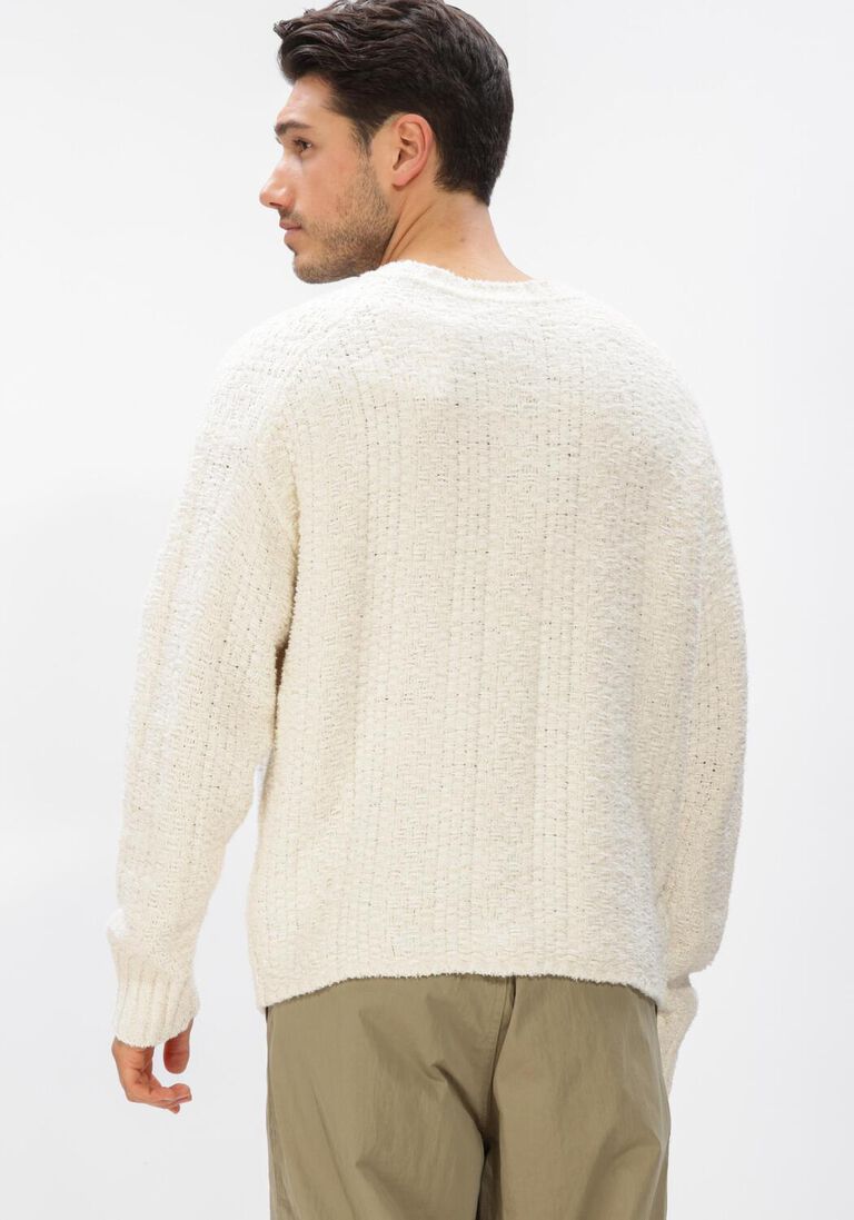 witte olaf hussein trui textured boxy knitted crewneck